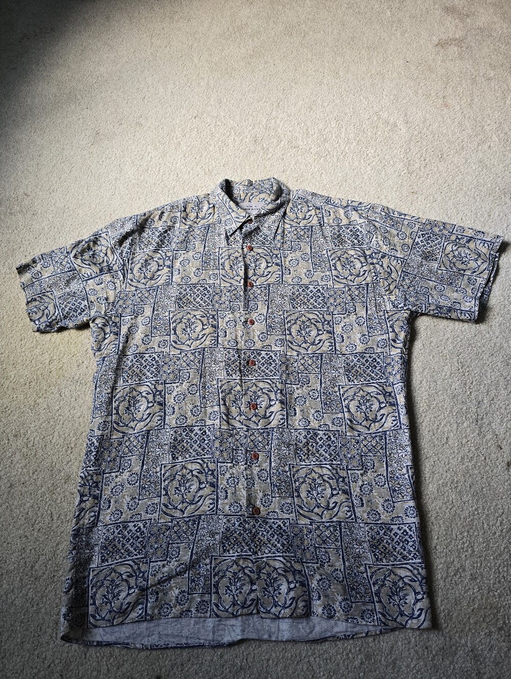 Eddie Bauer Blue and Cream Short-Sleeve Button-Down Shirt